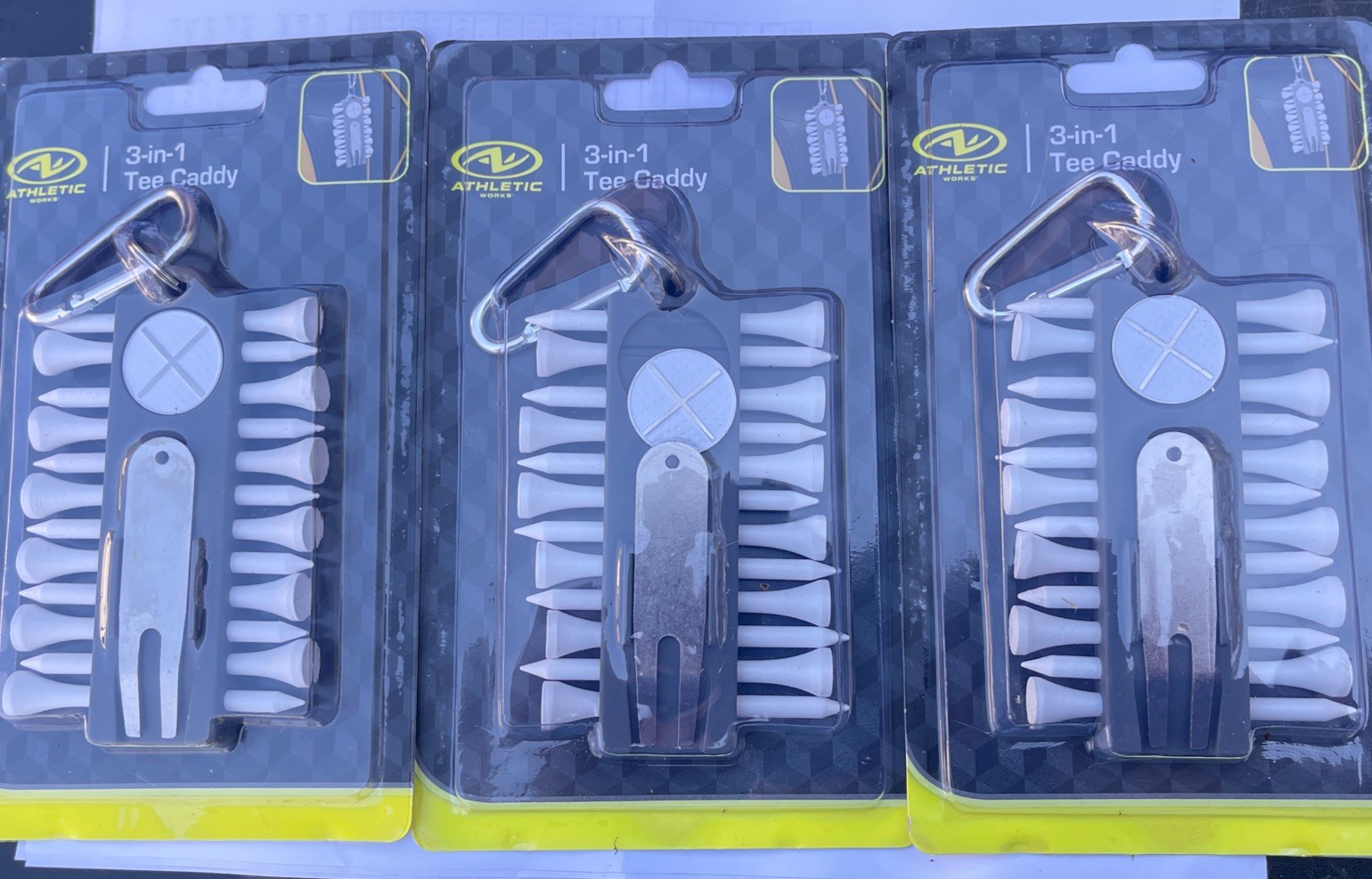 3 PACKS) 3-in-1 TEE CADDY, 12 Golf Ball Tees, Magnetic Marker & Metal Divot Tool