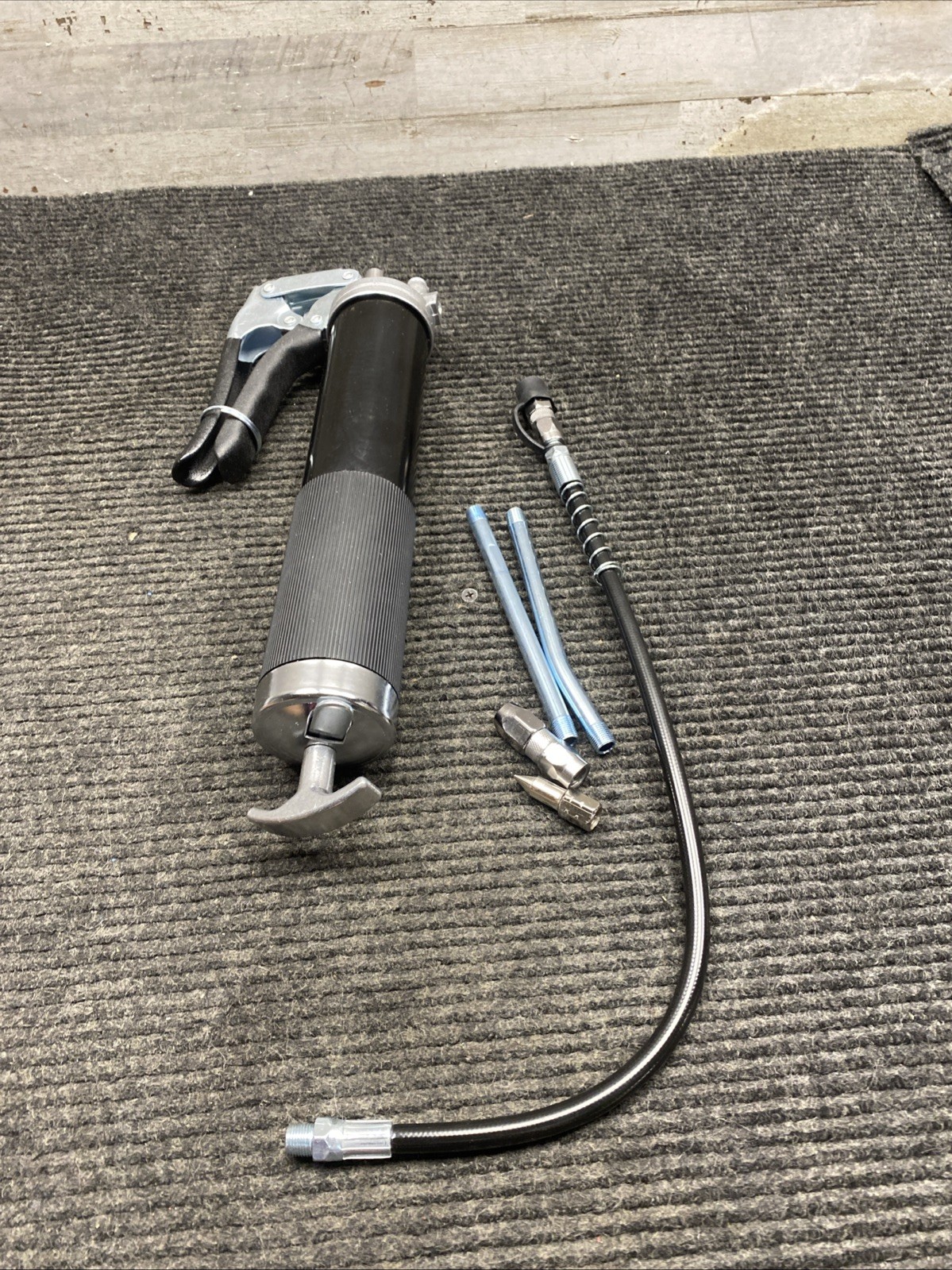 NOS Zlirfy Grease Gun, Flexible Grease Gun Hose