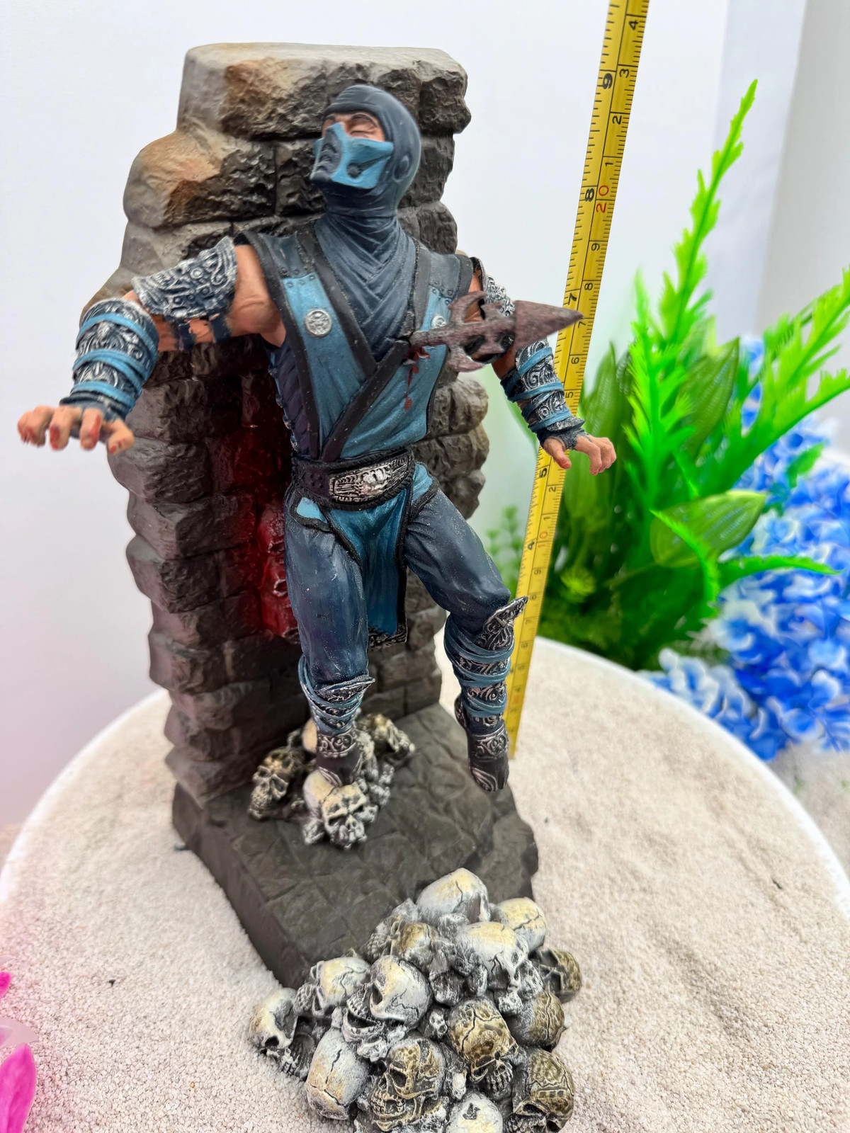 Mortal Combat Statue