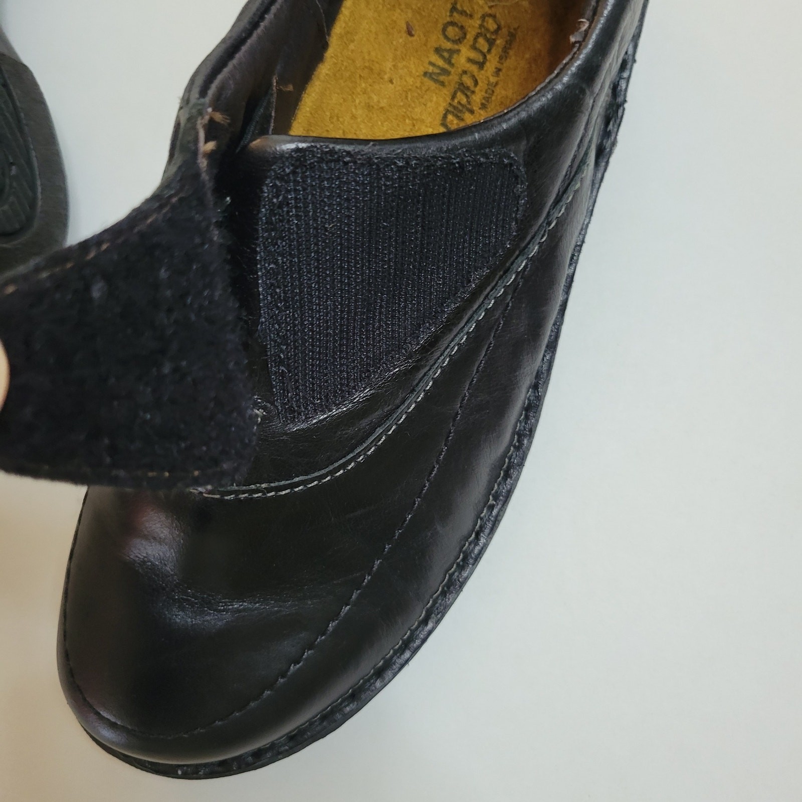 Naot Black Leather Slip On Hook Loop Adjustable Strap Comfort Loafers 37 US 6.5