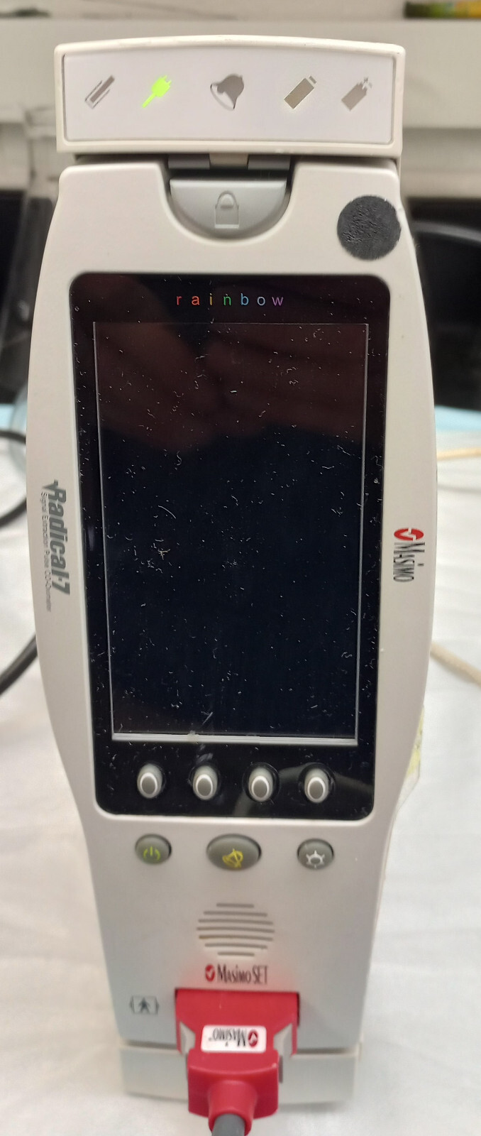 Masimo Radical 7 Rainbow Pulse Oximeter with RDS-3 docking station