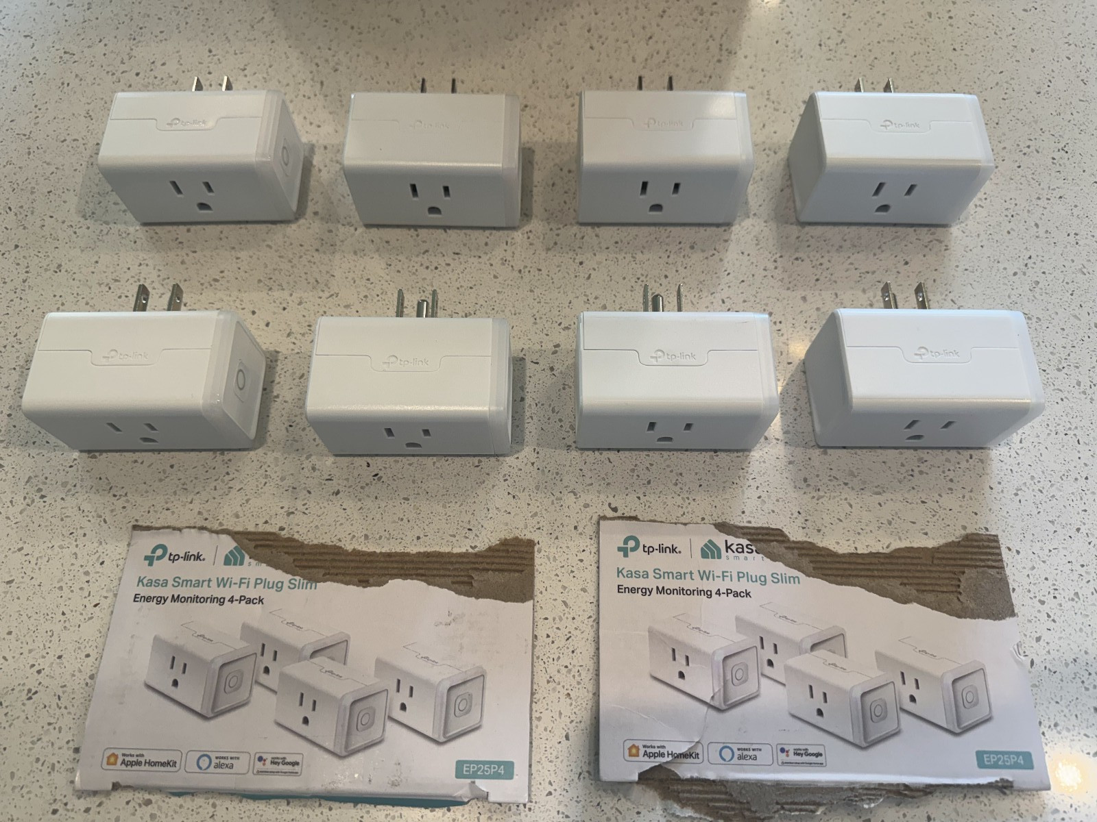 Kasa  TP-Link Lot of 27 Various Smart WiFi Outlet Plugs Including Homekit