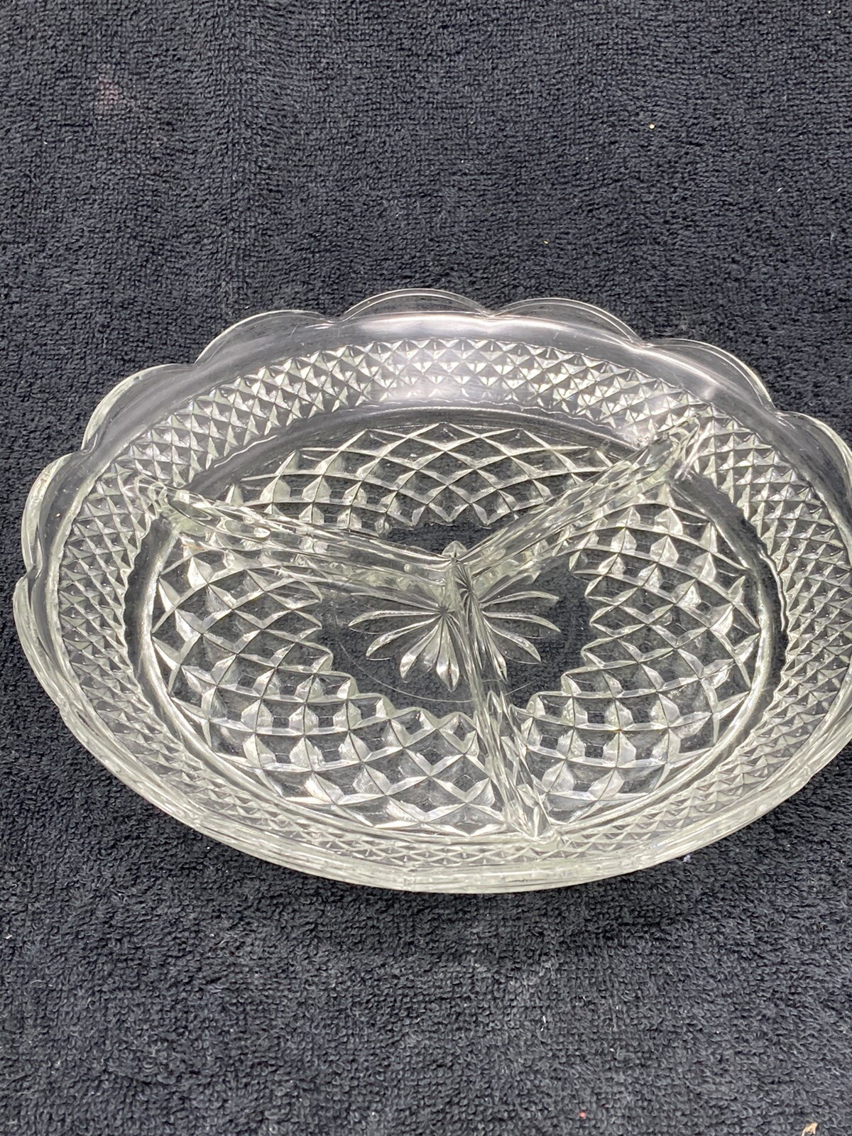 Wexford Crystal 3 Part 8-1/2 Inch Dish