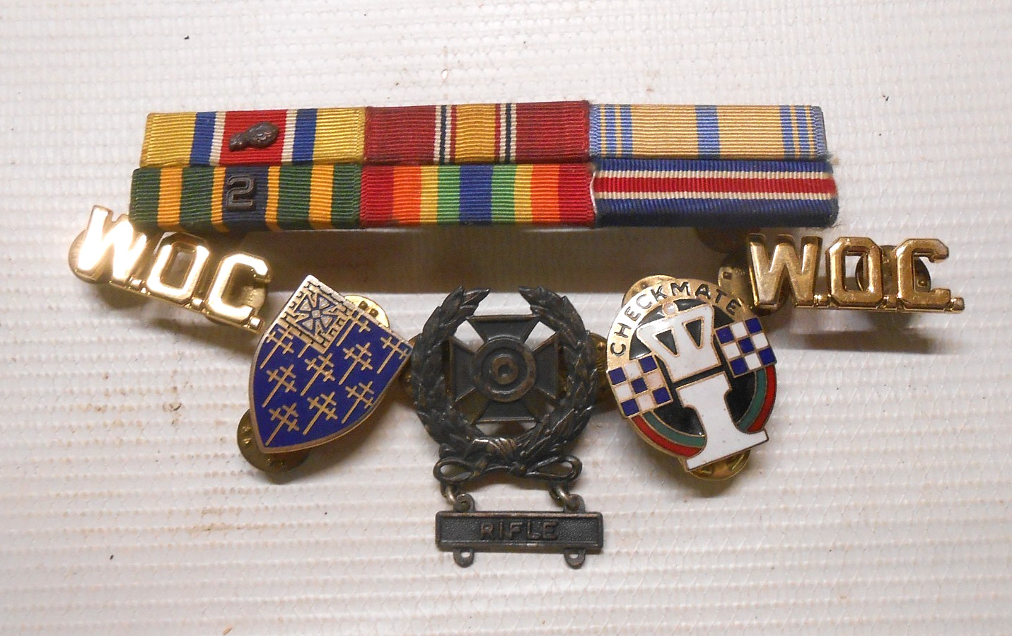 Lot of US Army Pins and Ribbons 24th Inf Div 99th Arcom W.O.C. 80s (C4)
