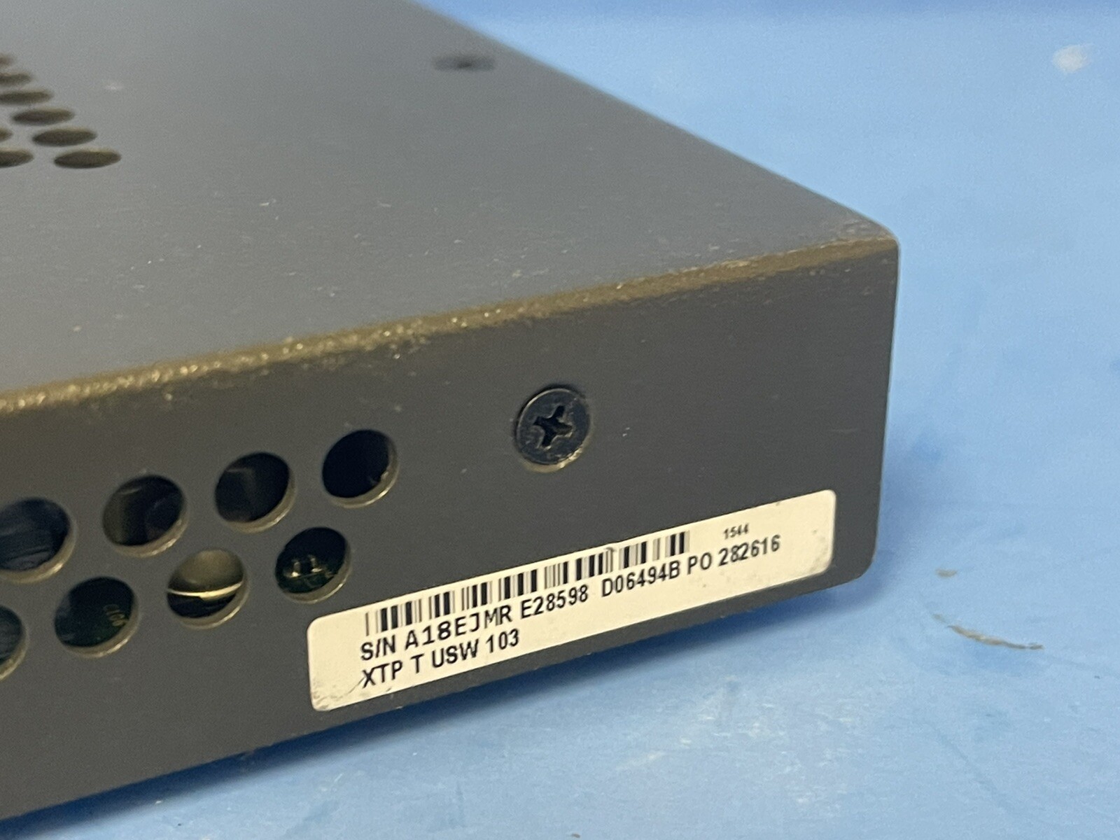 EXTRON XTP T USW 103 Three Input XTP Switcher Integrated Transmitter