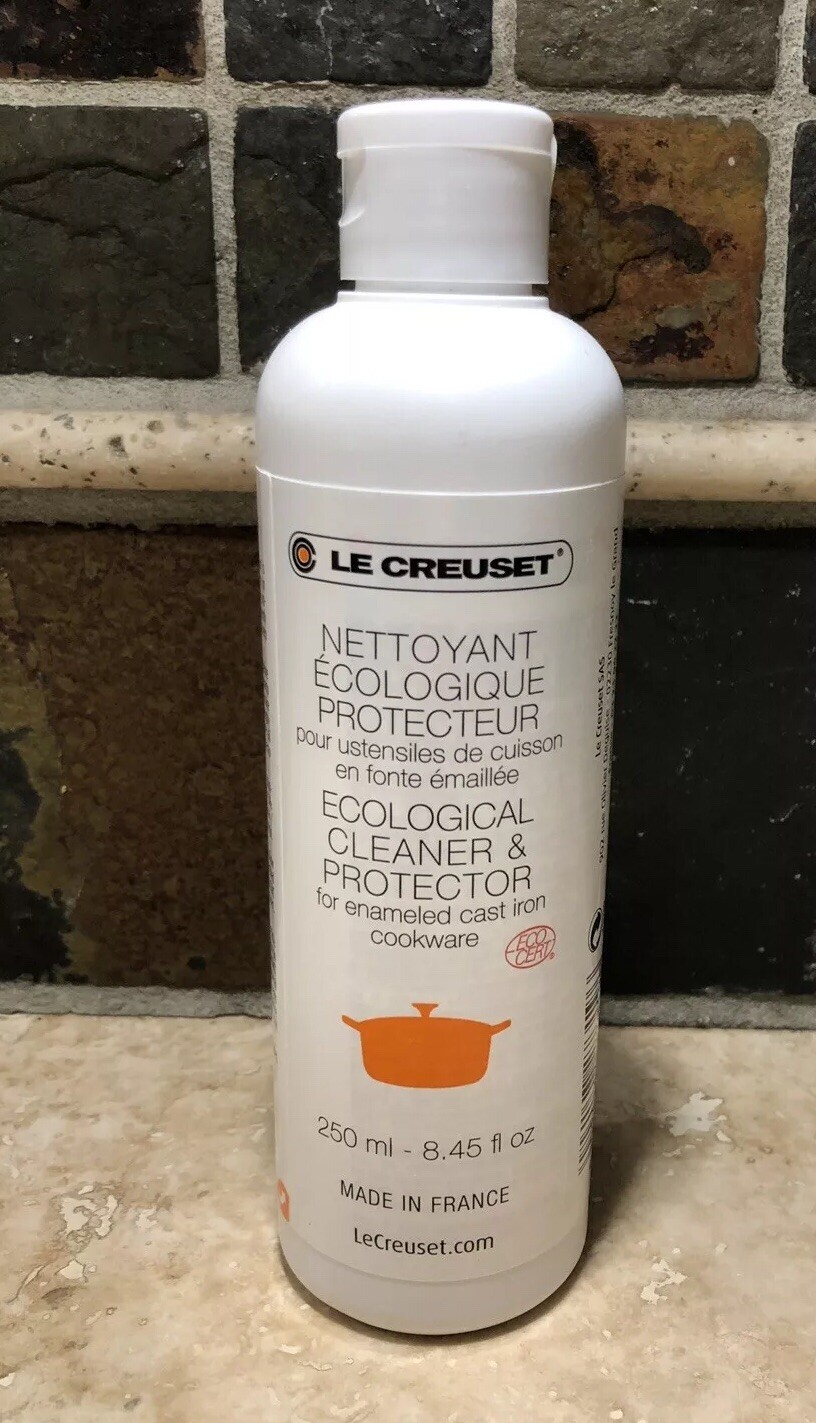 Ecological Cookware Cleaner & Protector LE CREUSET Enameled 8.45 Oz Bottle