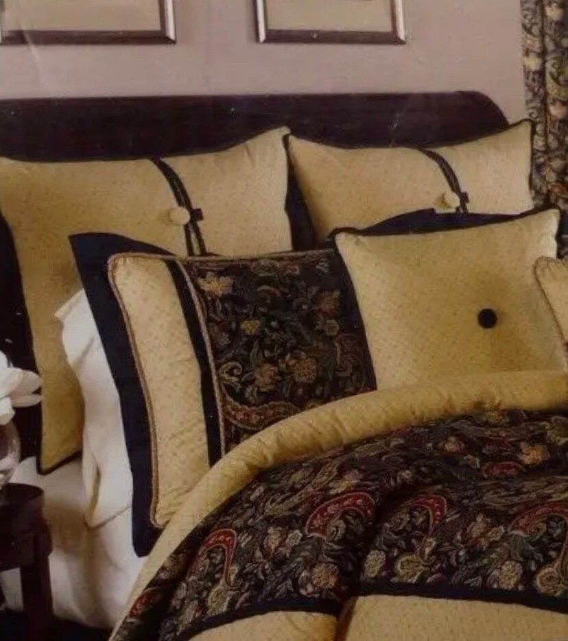 JCP WAVERLY RHAPSODY-JEWEL  EURO PILLOW SHAM COVER 26" X 26"