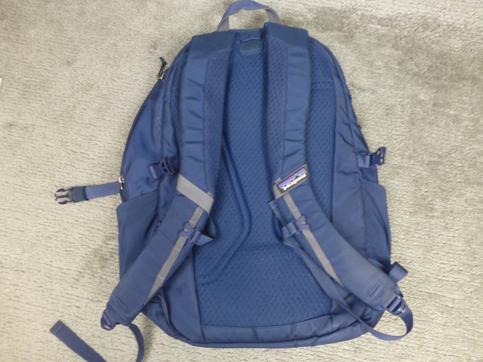 Patagonia Chacabuco Backpack 30L Navy Blue