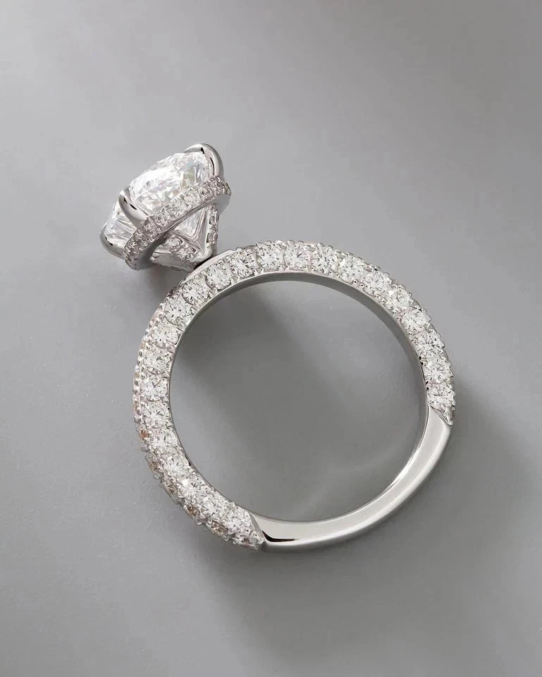Prong Setting 3.60 Ct Moissanite Oval Cut Engagement Wedding Ring
