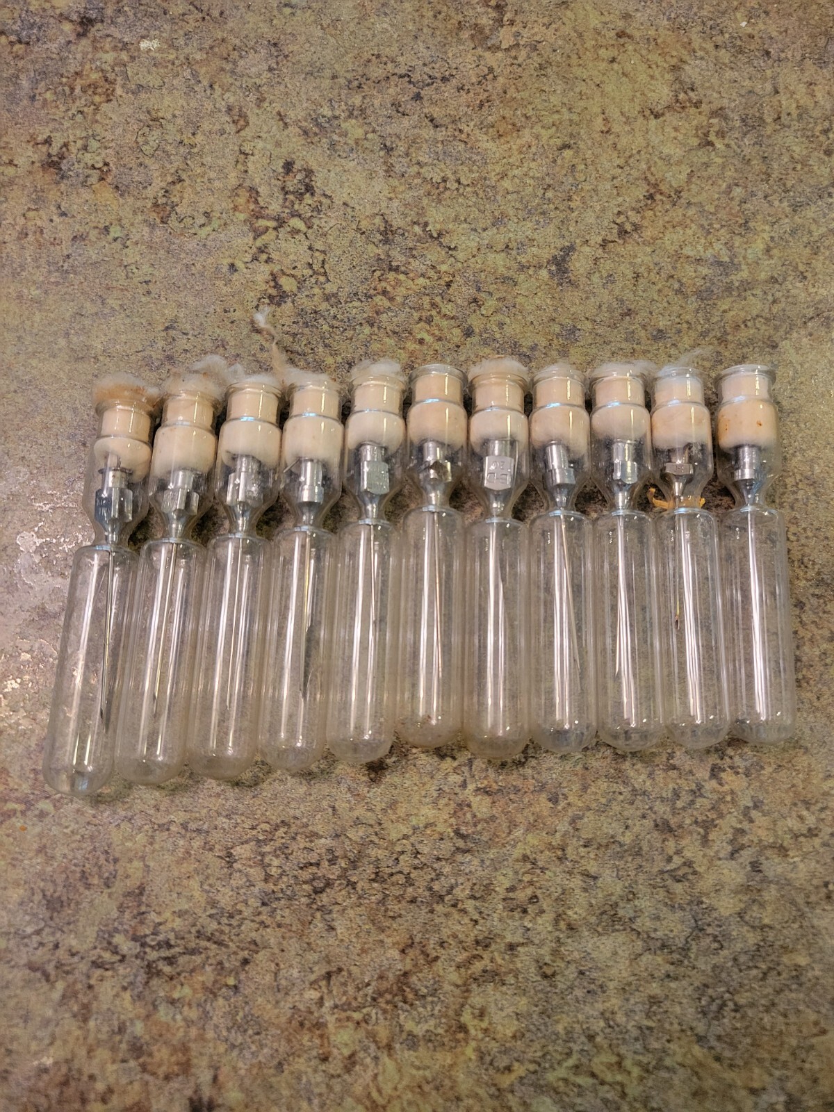 Vintage Medical Collectible B-D Yale Mostly Old School Doctor Needle Lot 11pc