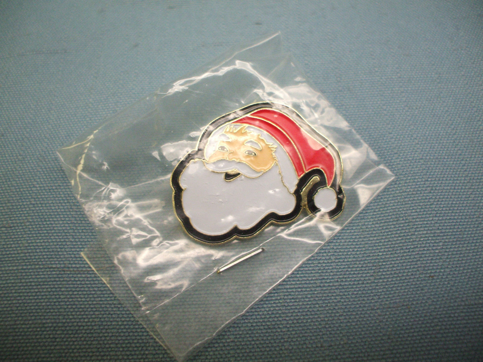 Santa Clause enameled pin full color