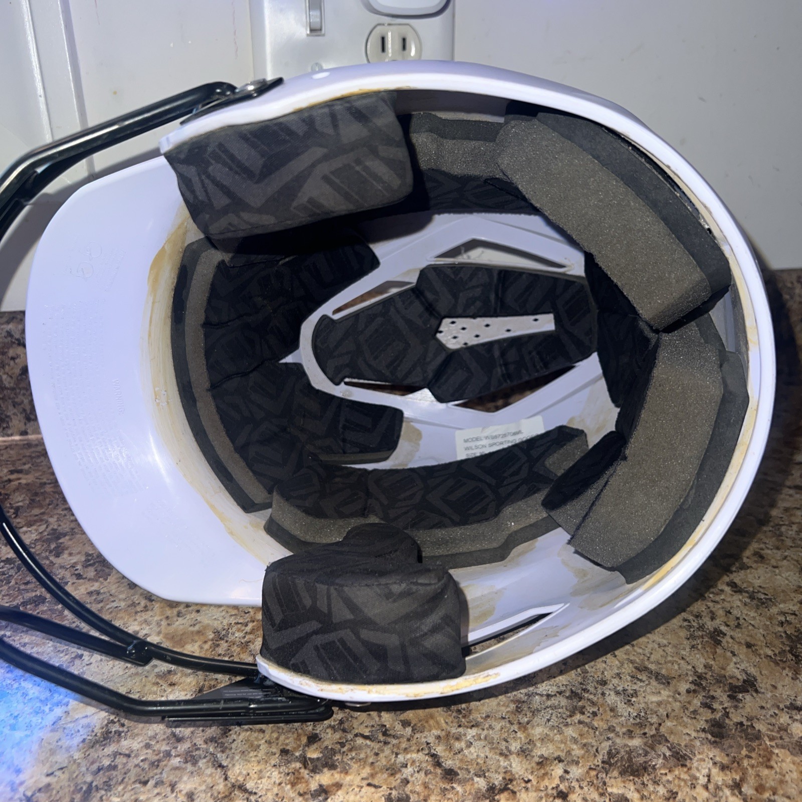 EvoShield XVT 2.0 Matte White Softball Batting Helmet Size medium large