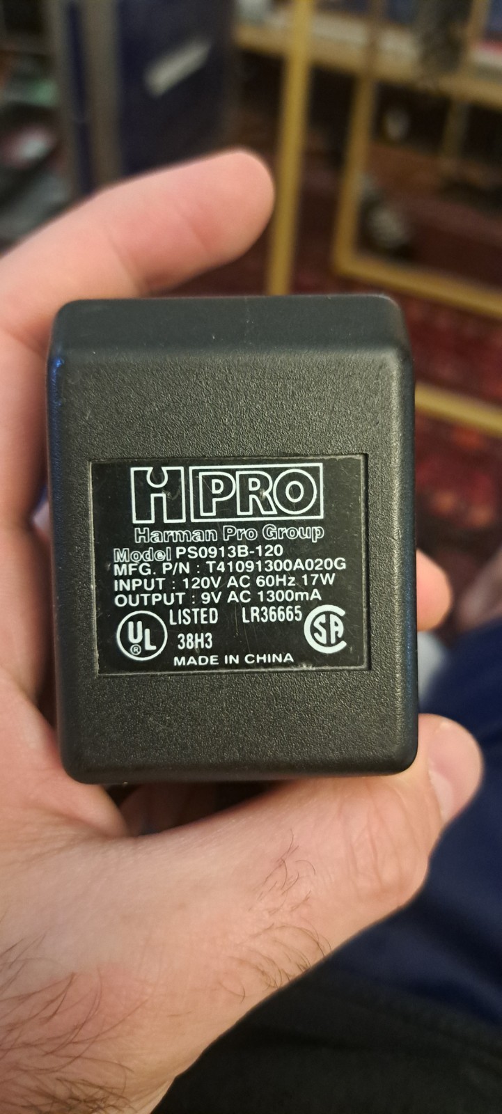 Harman Pro Group Hipro PS0913B-120 OEM 9V 1.3A Class 2 Transformer AC Adapter