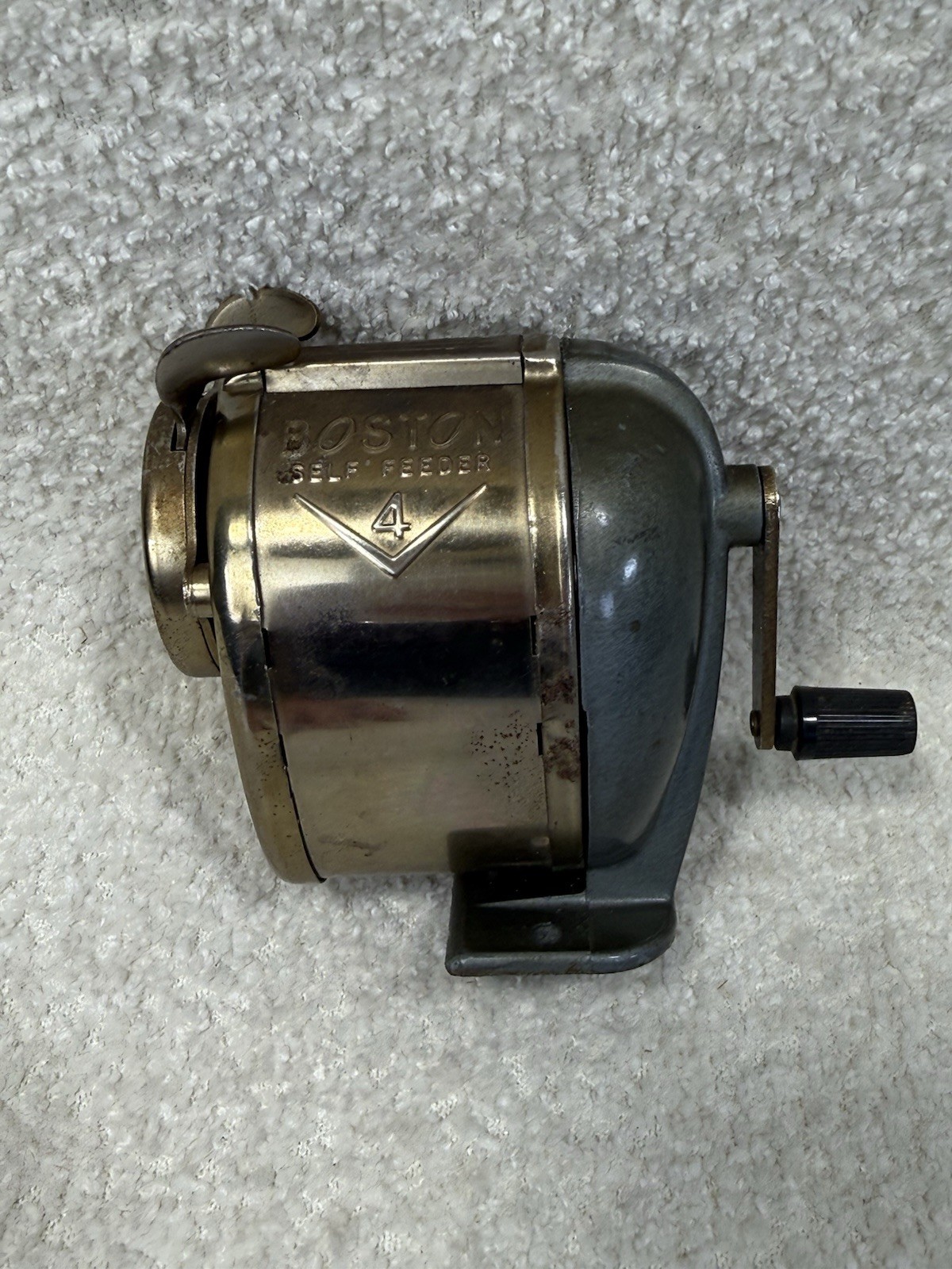 Vintage Boston Self Feeder No. 4 Pencil Sharpener Pinch Feed Hand Crank Hunt