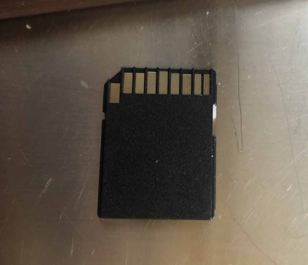 SAVE da PLANET MicroSD to SDHC Memory Card Adapter Converter + a Free CASE