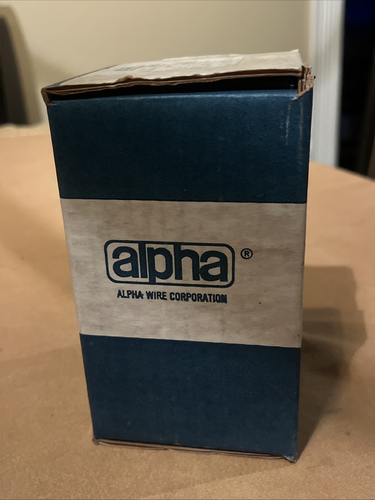 Alpha LC 115 6oz White Spool