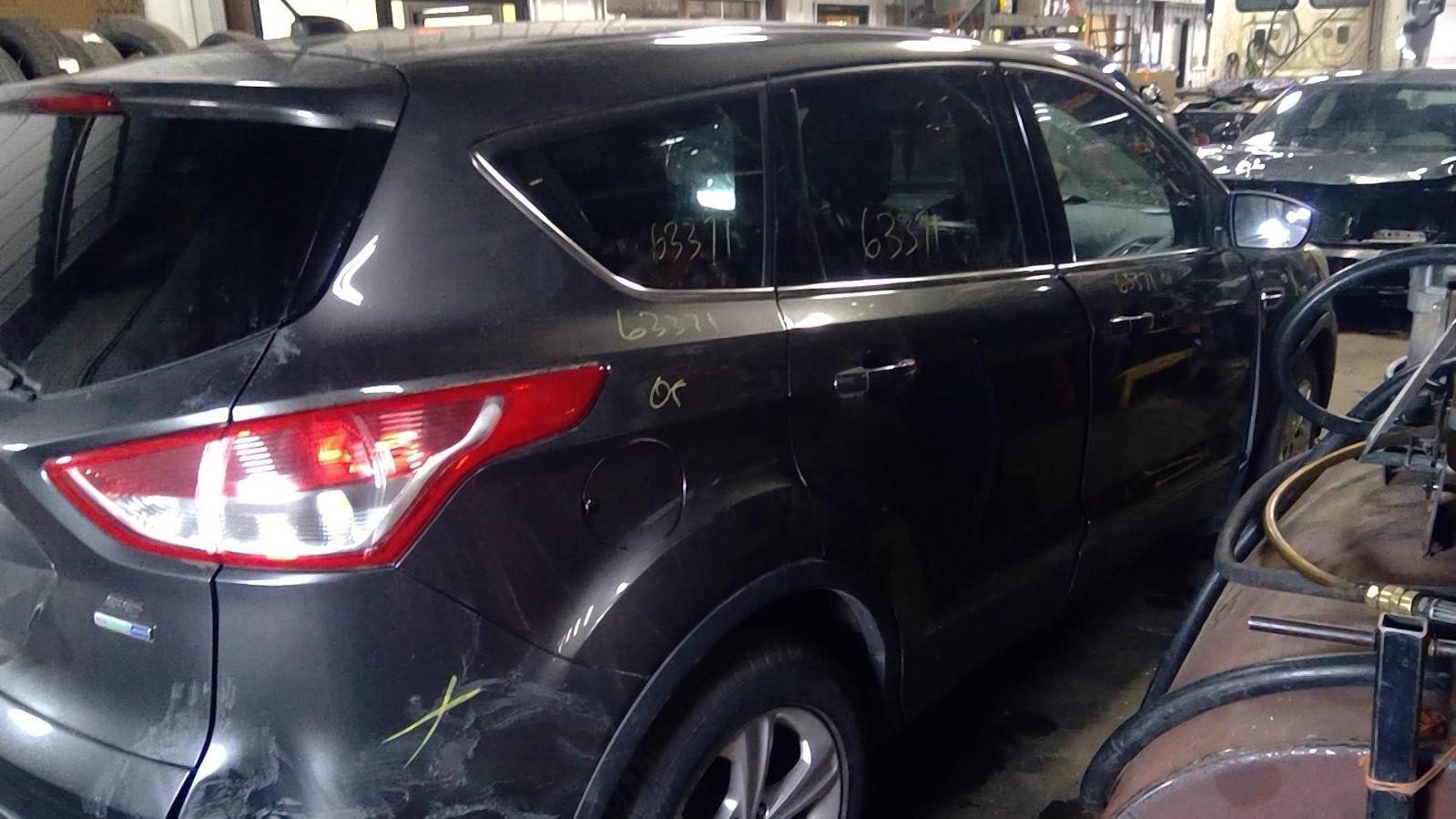 Used Floor Jack fits: 2015 Ford Escape Grade A
