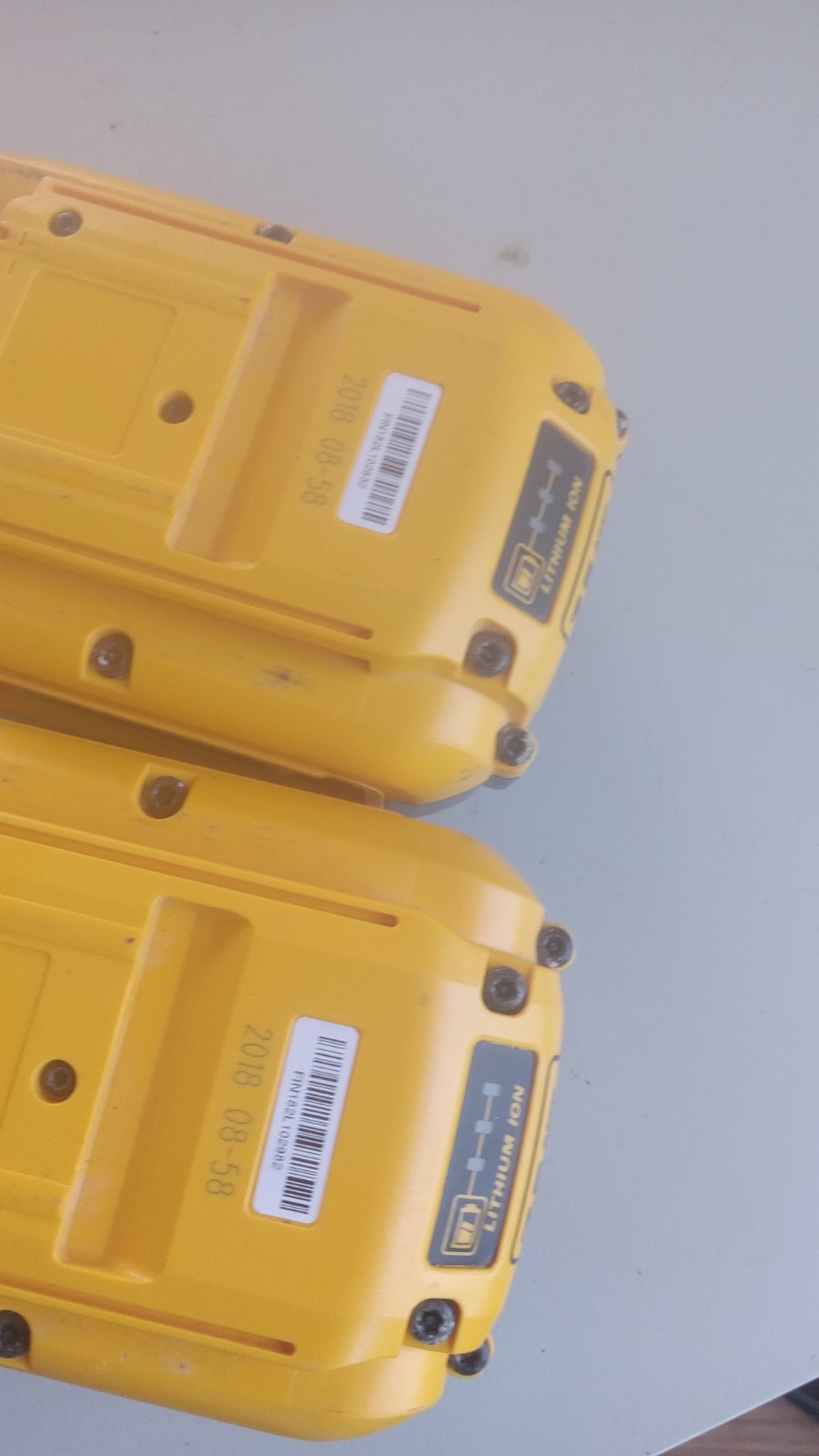 2 used dewalt 40 volt 7.5 battery for repairs