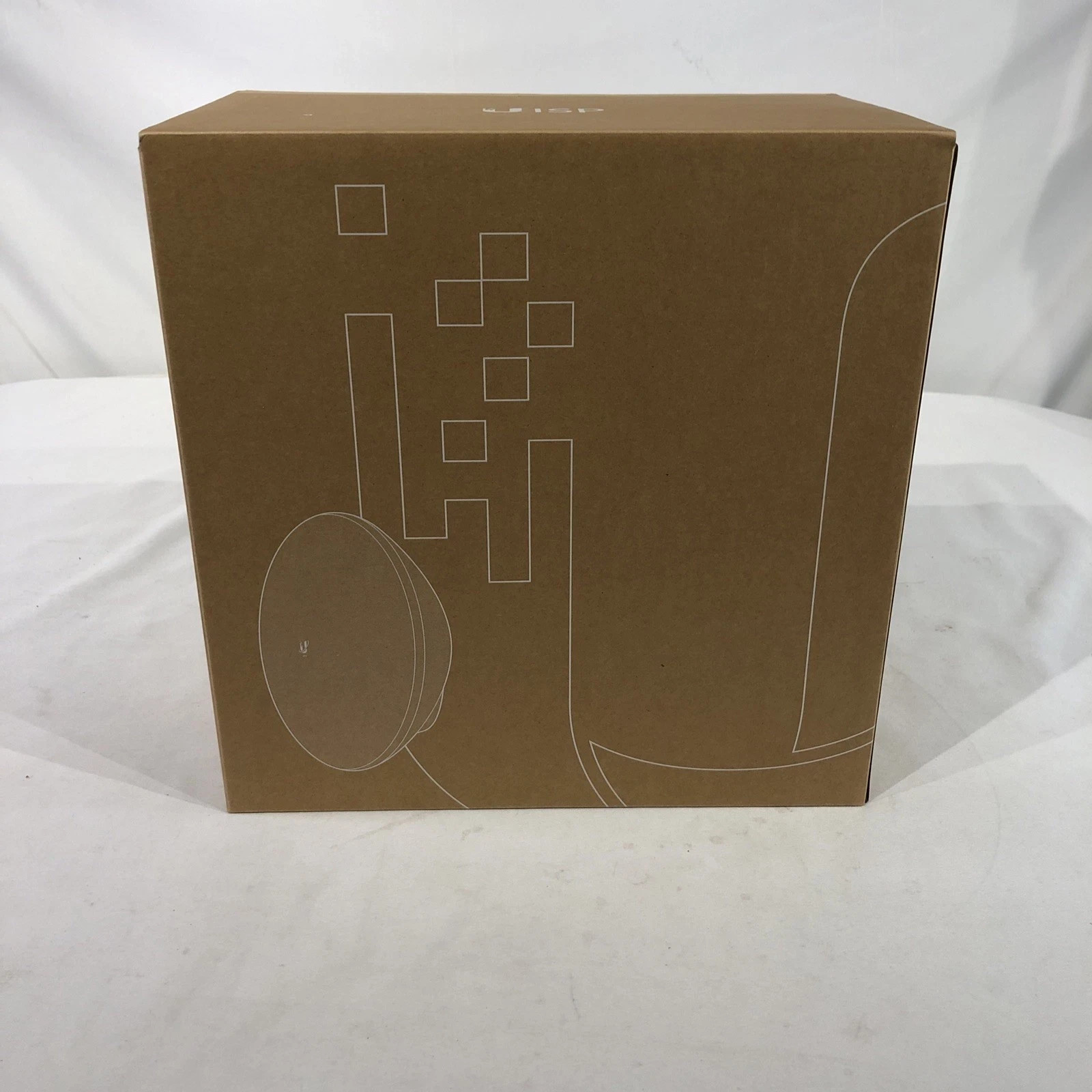 Ubiquiti LTU Pro – Long-Range 5 GHz Radio (US Version) – Brand New in Box