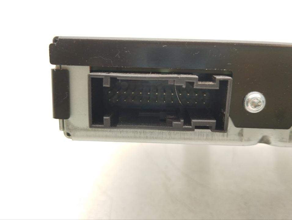 Control unit for camera 68376134AE Chrysler Pacifica 2018