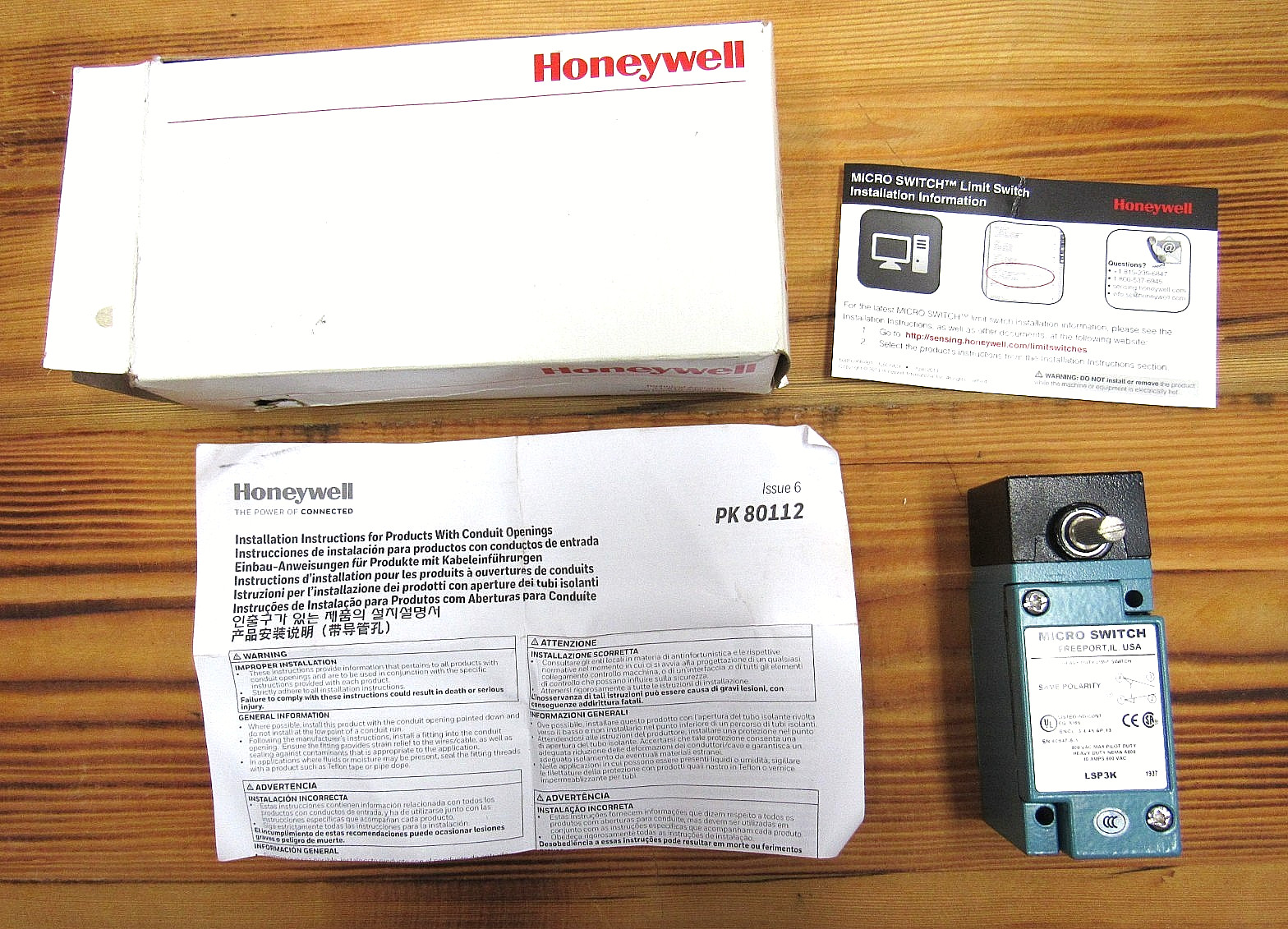 NOS Honeywell LSP3K Micro Switch 600VAC Max. Pilot Duty NEMA A600 10A