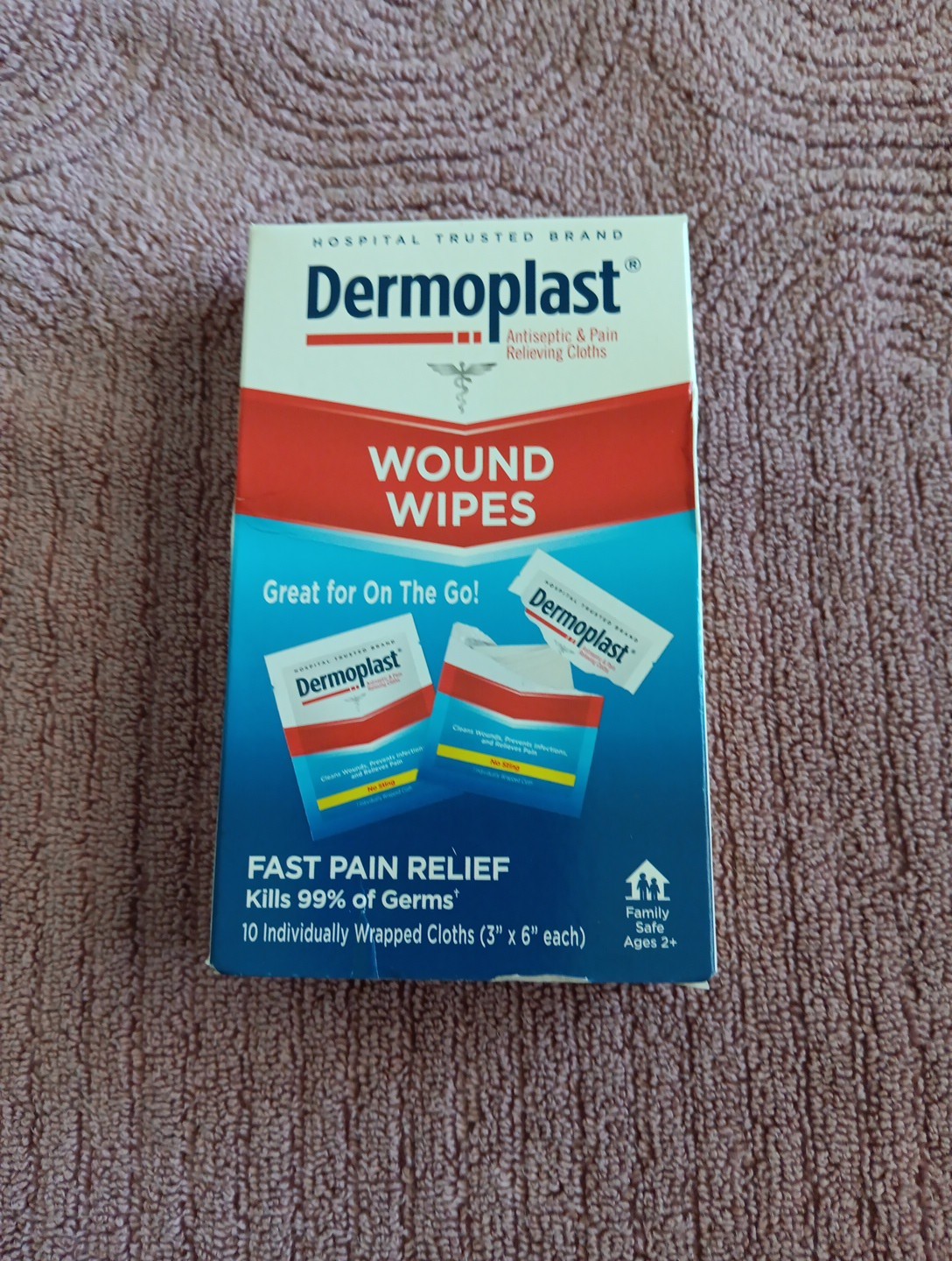 Dermoplast 3-in-1 Medicated First Aid Cloths, Analgesic & Antiseptic Wipes (C08)