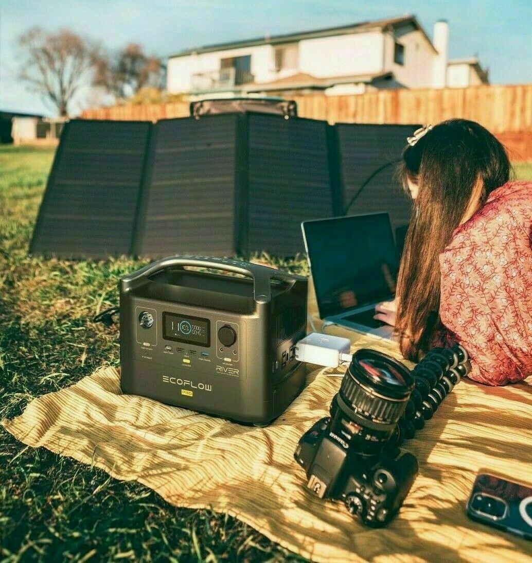 EcoFlow 110W Portable Solar Panel Foldable with Carry Case Very Good Refurbished