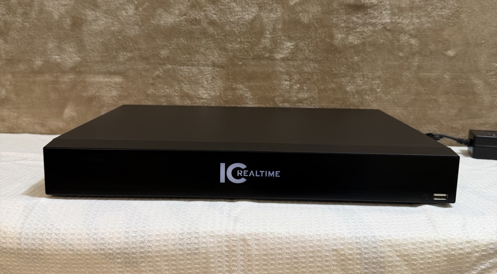 IC Realtime HDVR-MX0808-1U4K-AI1 Seagate 4TB