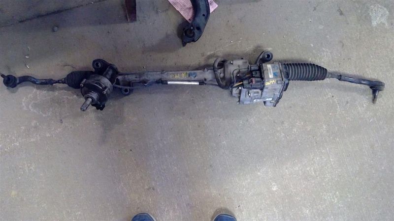 2010-2012 Ford Fusion 2.5L, 3.0L Electric Power Steering Rack And Pinion  OEM