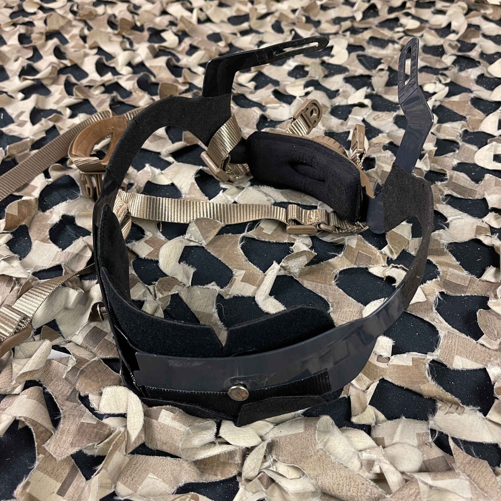 NEW Bravo Airsoft Quick Adjustment Helmet Strap Kit - Tan