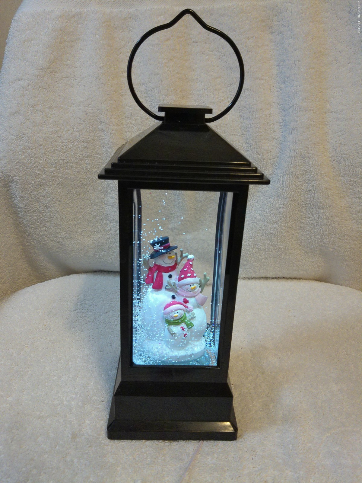 Snowman Family Light Up Snow Globe Lantern New W/Tag 12" Tall Including Handle