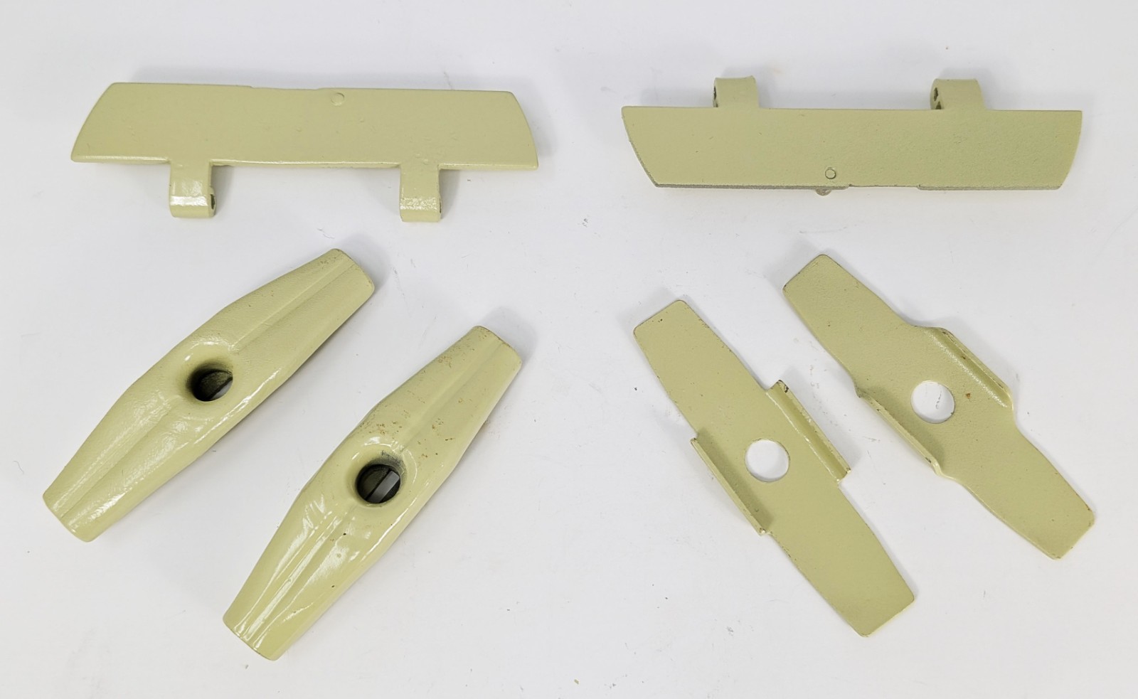 Vintage WWII Aircraft Universal Fuel Tank Caps / PARTS
