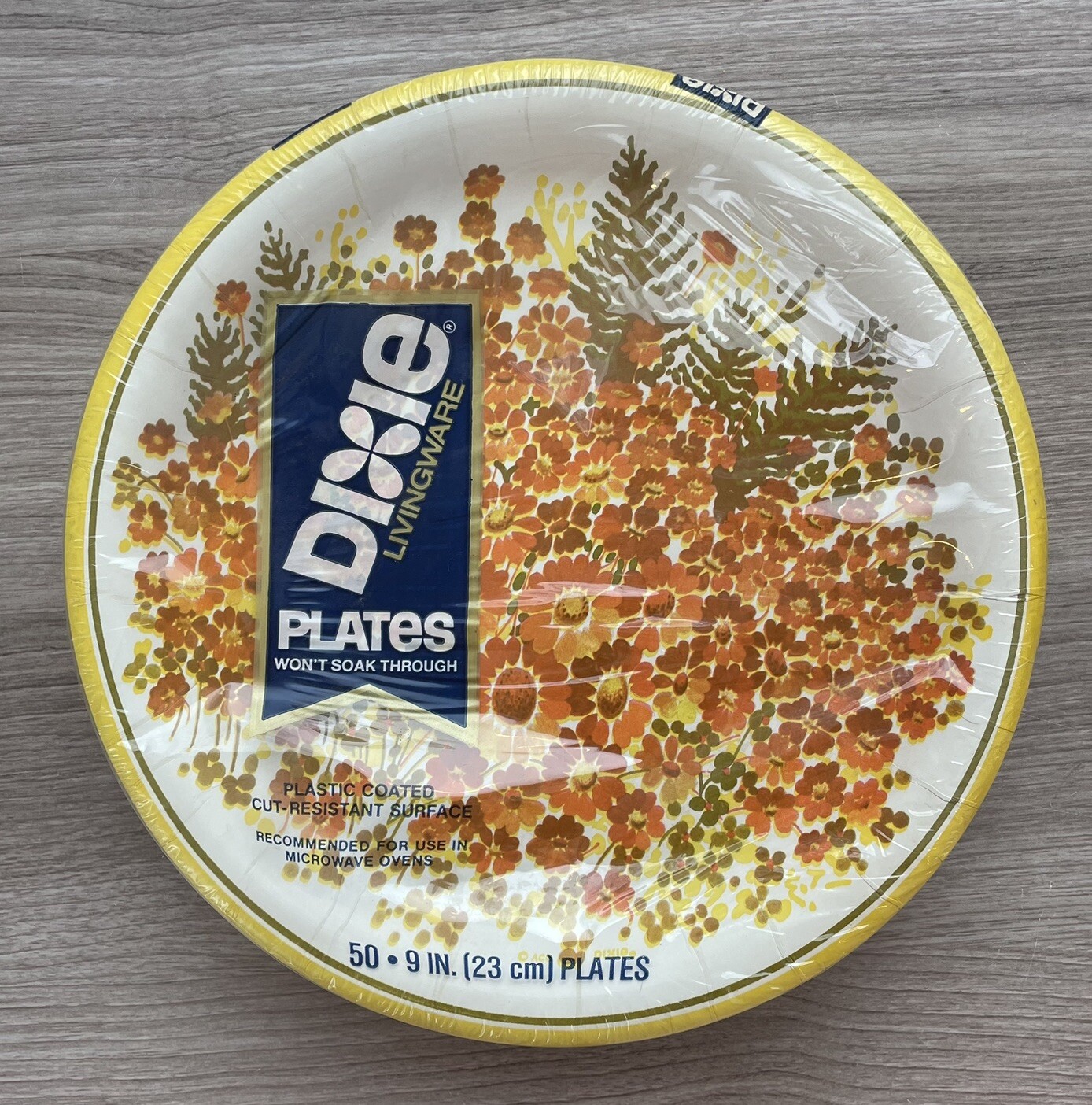 Vintage Dixie Floral 9 Inch Cut Resistant Paper Plates Sealed 50 Plates