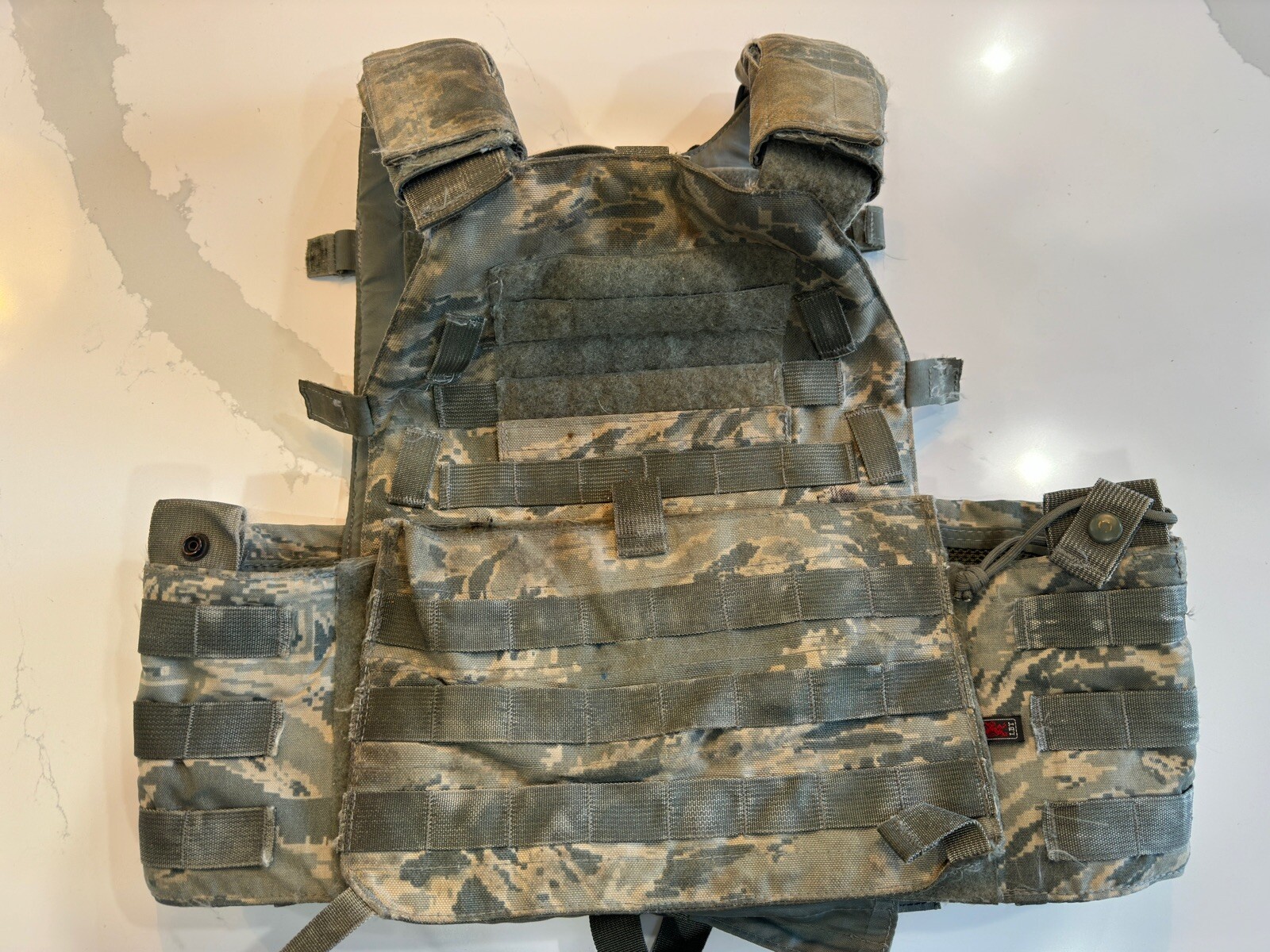 Used London Bridge Trading ABU LBT-6094B Large Plate Carrier Vest