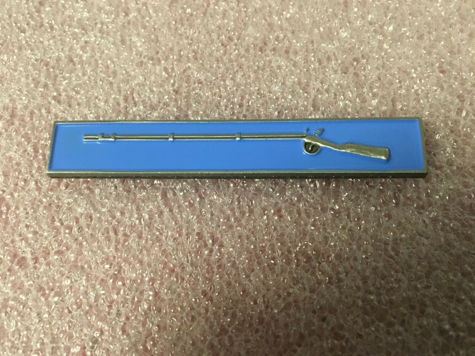 US ARMY EXPERT INFANTRY BADGE REGULATION SIZE MEASURES 3 INCHES