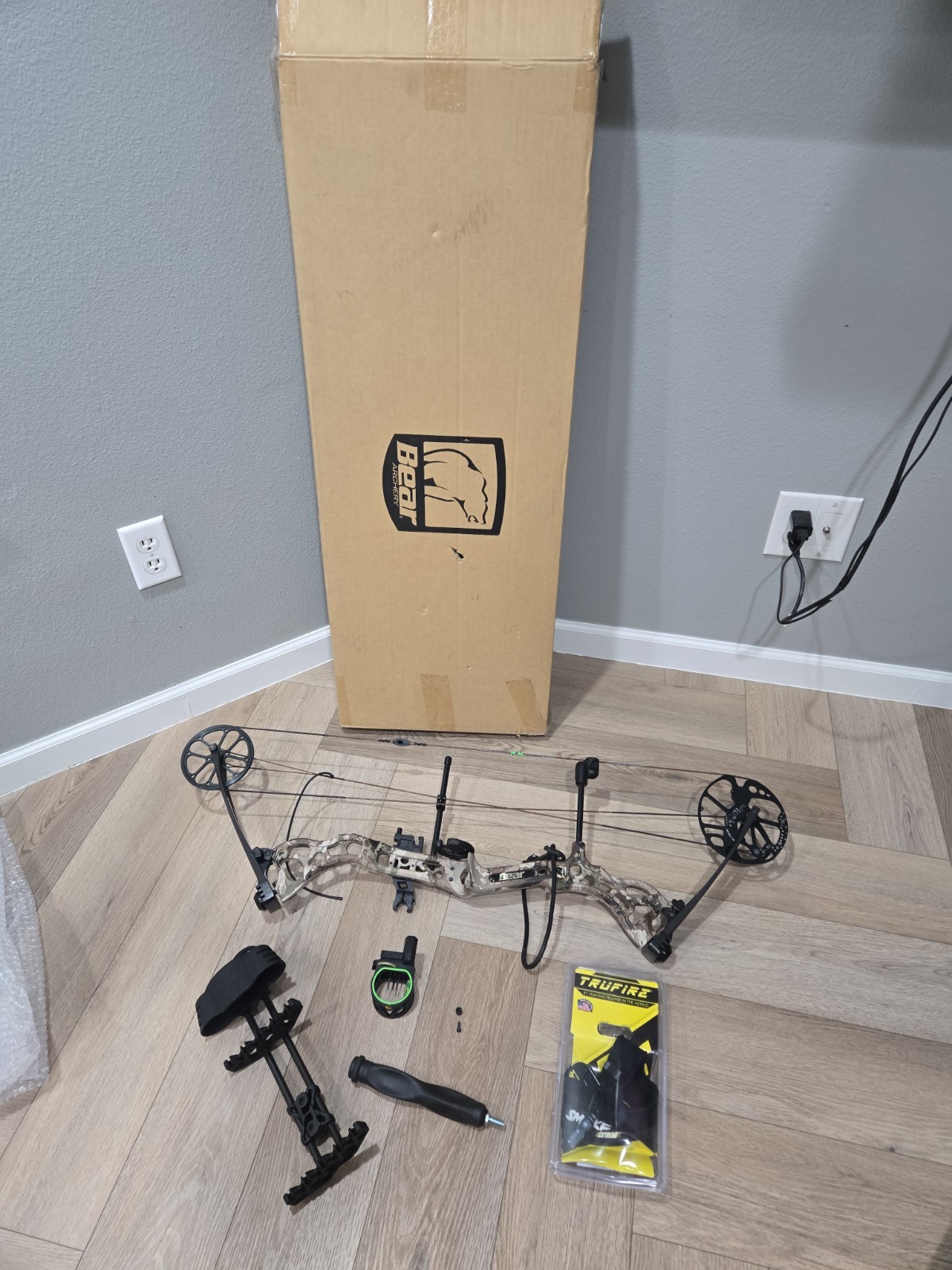 Bear Archery Vast RTH compound bow