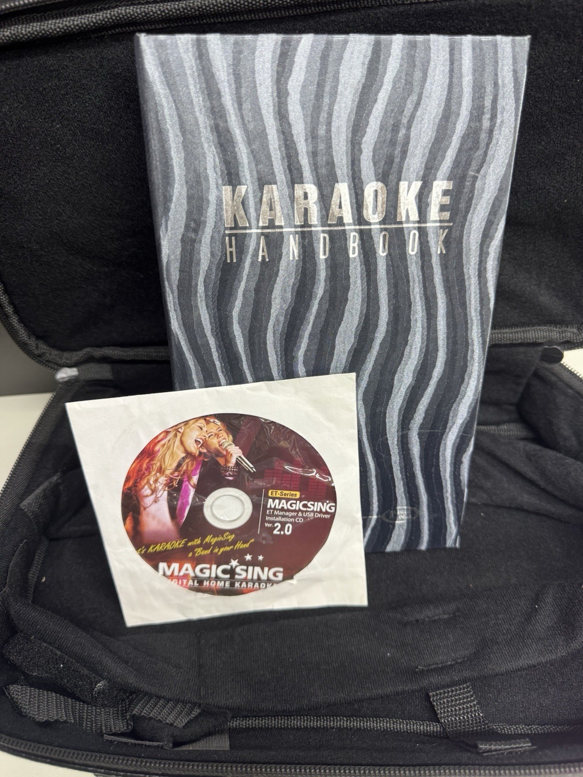 MAGIC SING Karaoke Microphone With Cables, Adapter, Bag & Book