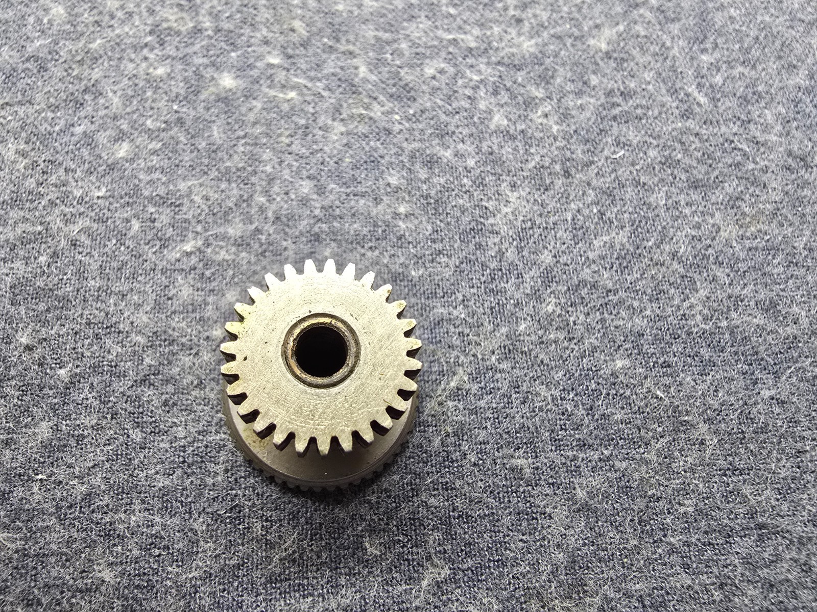 Collins R-390A Ham Radio Receiver Part -Small Chrono Gear