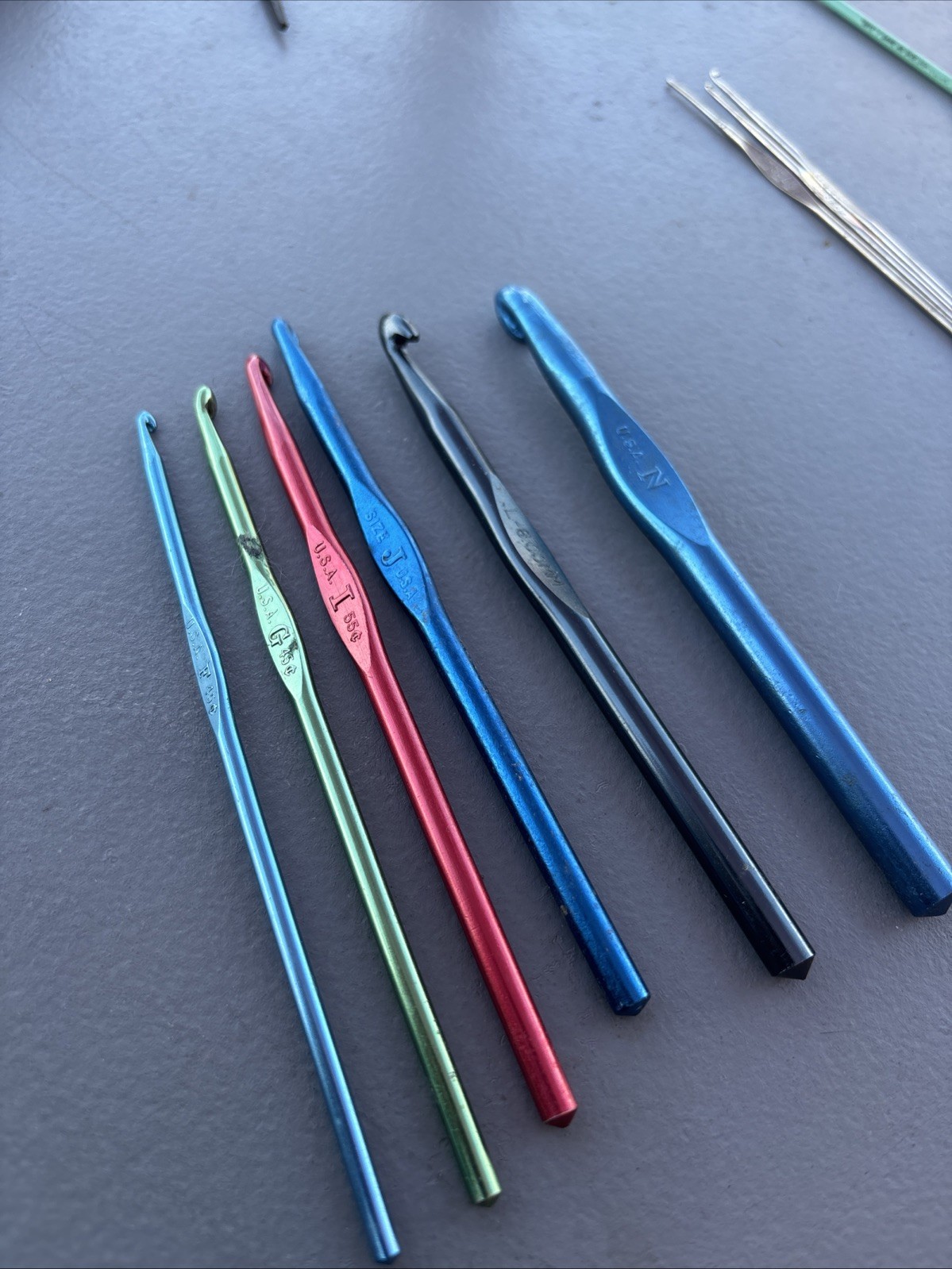 Vintage Lot of 6 Boye Colorful Aluminum Crochet Hooks: F, G, I, J, L & N, USA