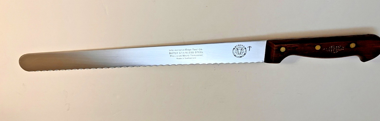 VINTAGE WENGER 12 INCH  SWISS INTERNATIONAL CARVING KNIFE WELL PRESERVED PRIMO