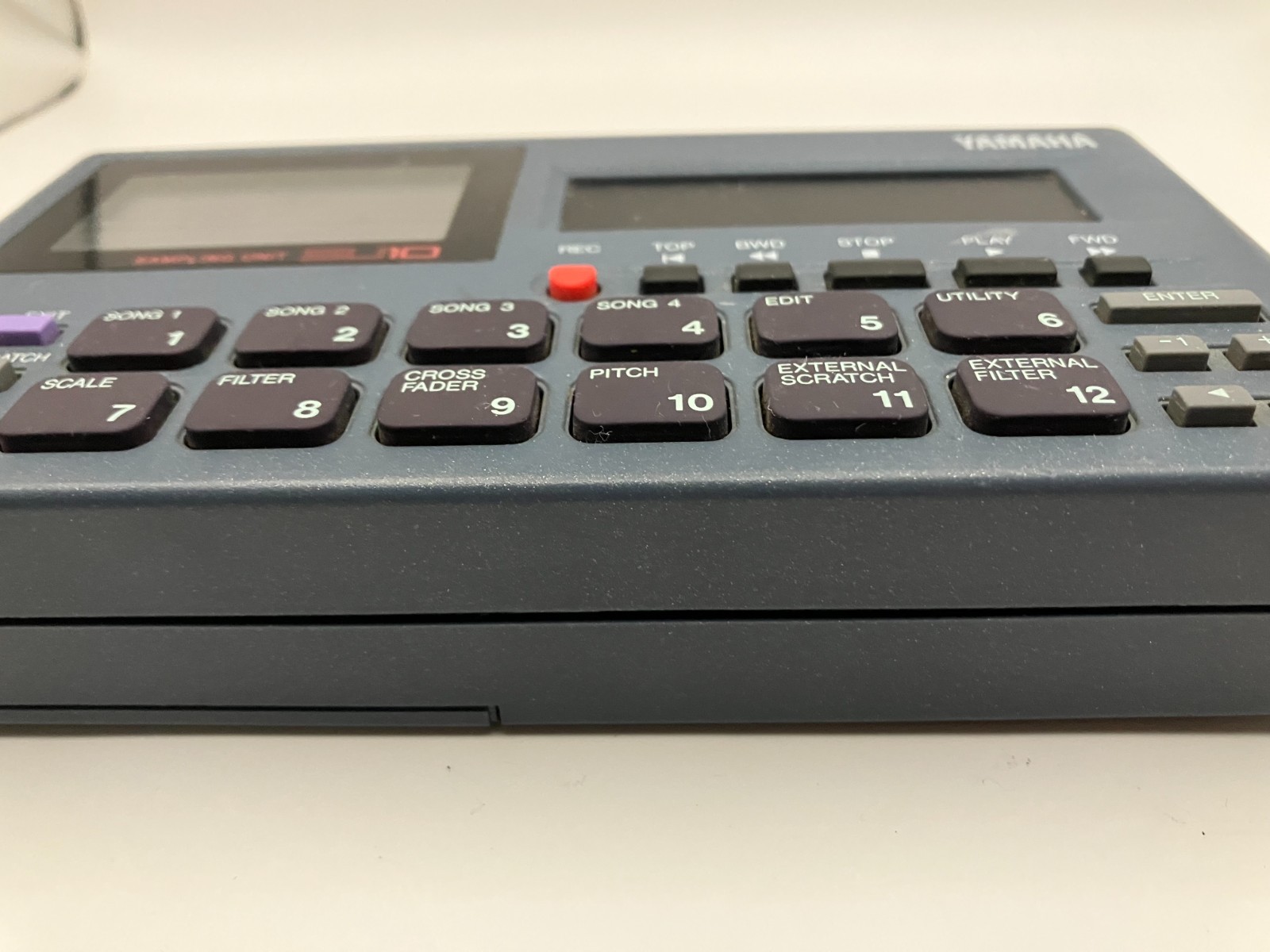 YAMAHA SU10 Sampling Unit MIDI Sampler Synthesizer