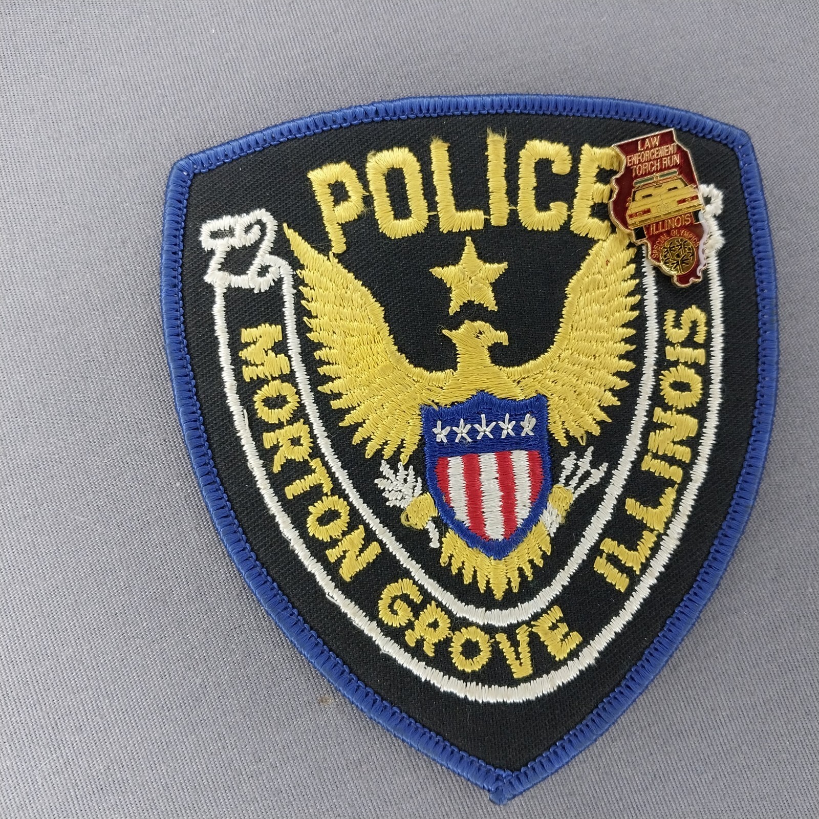Morton Grove Illinois Police 4.5" Patch w/Special Olympics Torch Run Lapel Pin