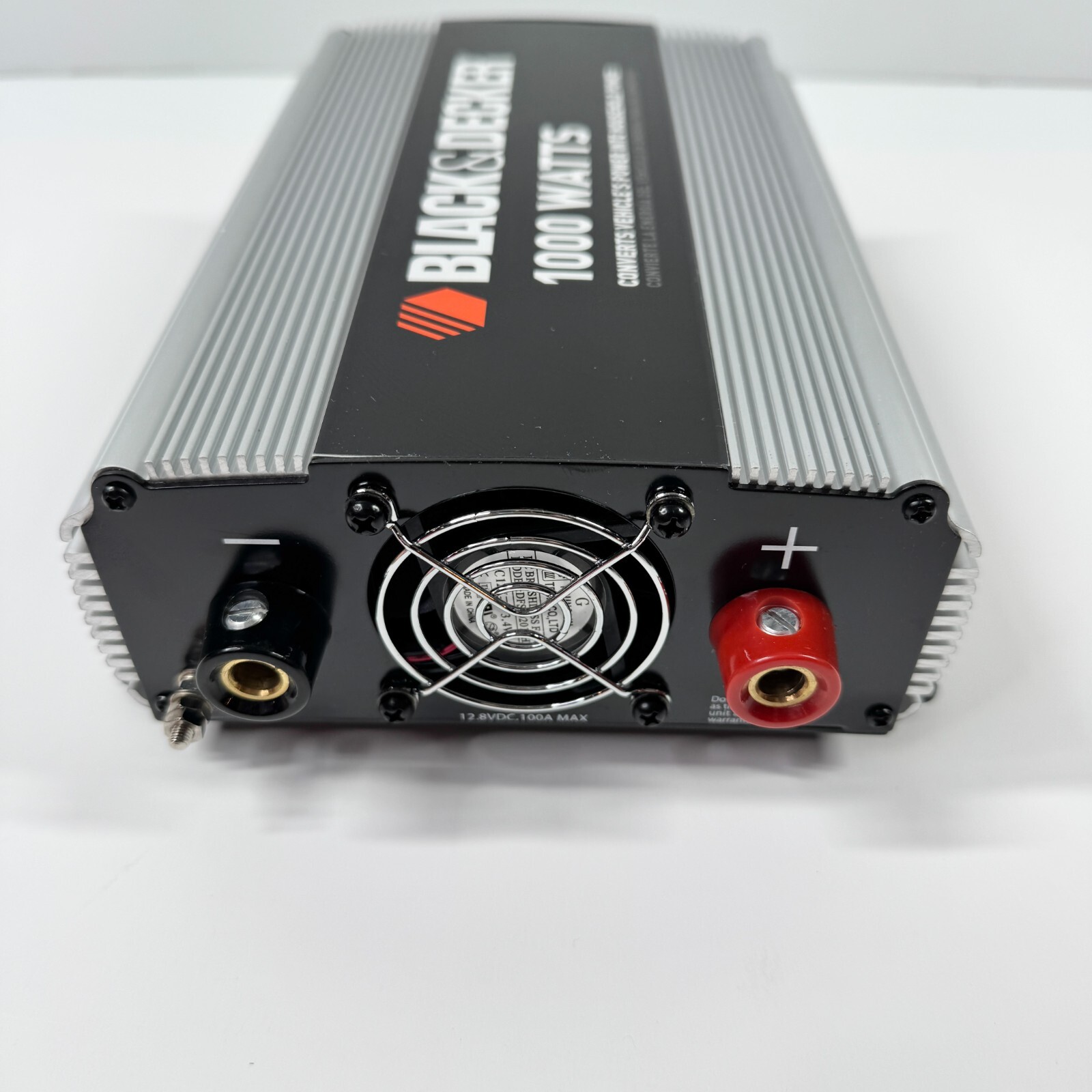 Black & Decker 1000w Power Converter VEC049DCB NEW! w/ Cables
