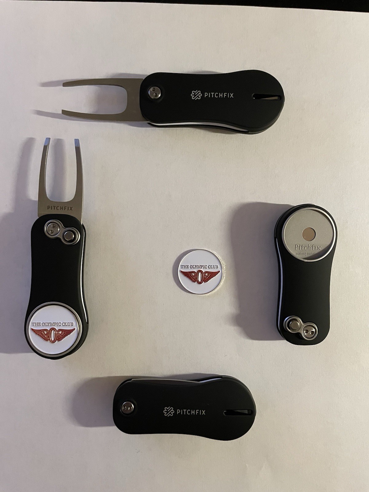 (1) Pitchfix Golf Switchblade Divot Tool & The Olympic Club 1" Coin Golf Marker