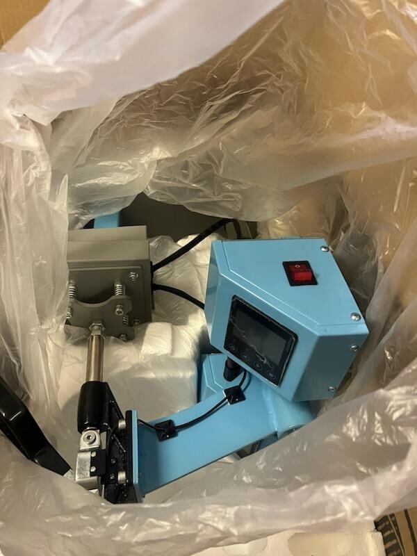 Bubble Magic Manual Heat Press, 5"x5" - 100 PSI