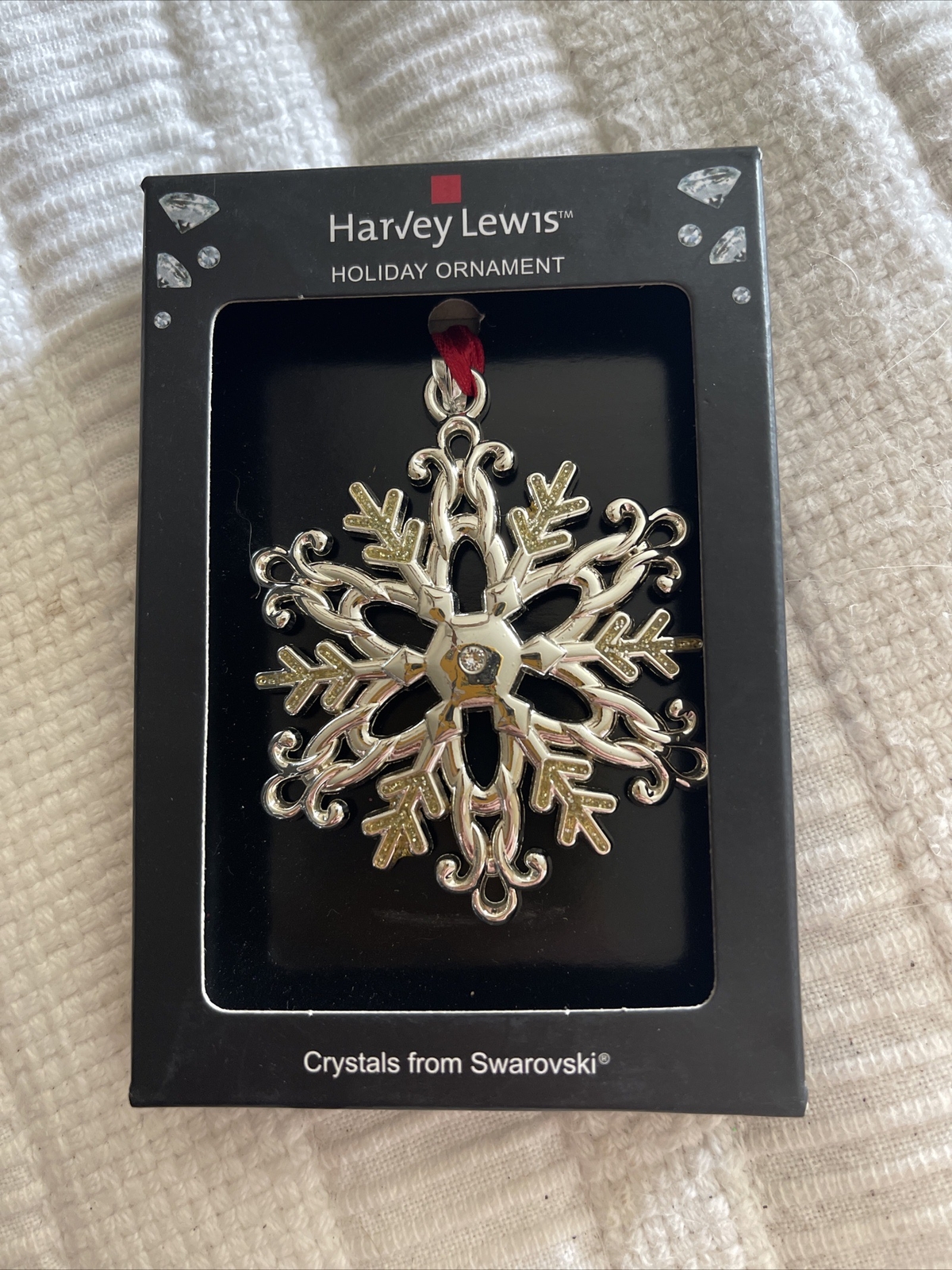 New HARVEY LEWIS Swarovski Crystals Studded SNOWFLAKE ORNAMENT 2 1/4"