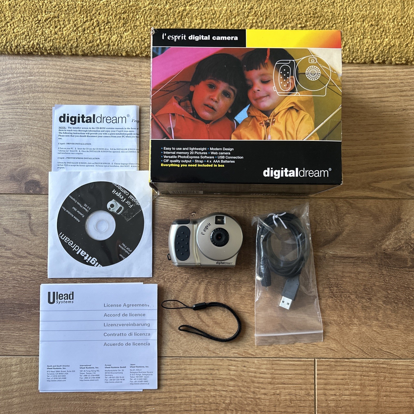 Digital Camera - Digital Dream l'Esprit Digital Camera - Boxed