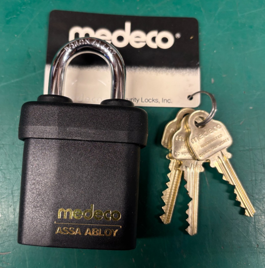 Medeco High Security LFIC System Series Padlock - Locksport