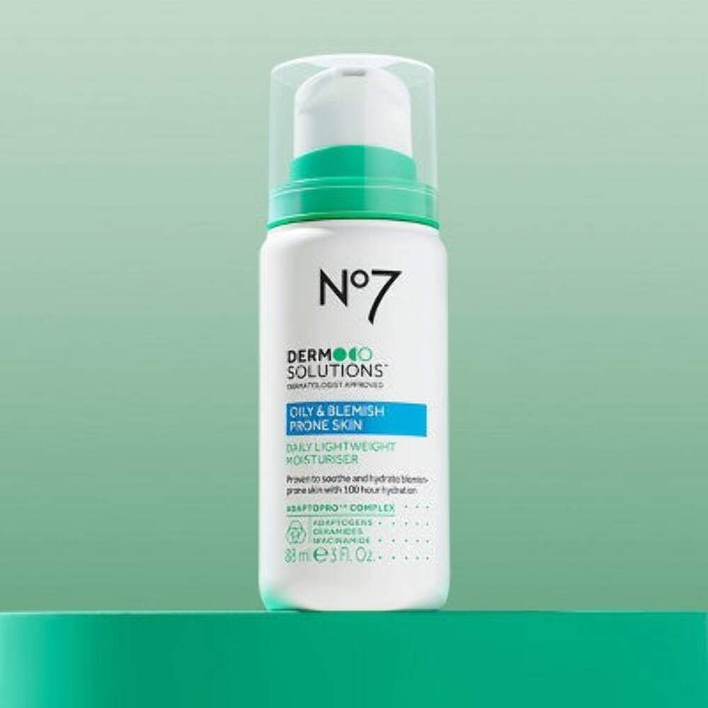 No7 Derm Solutions Daily Lightweight Moisturizer 3oz - Imperfect Container