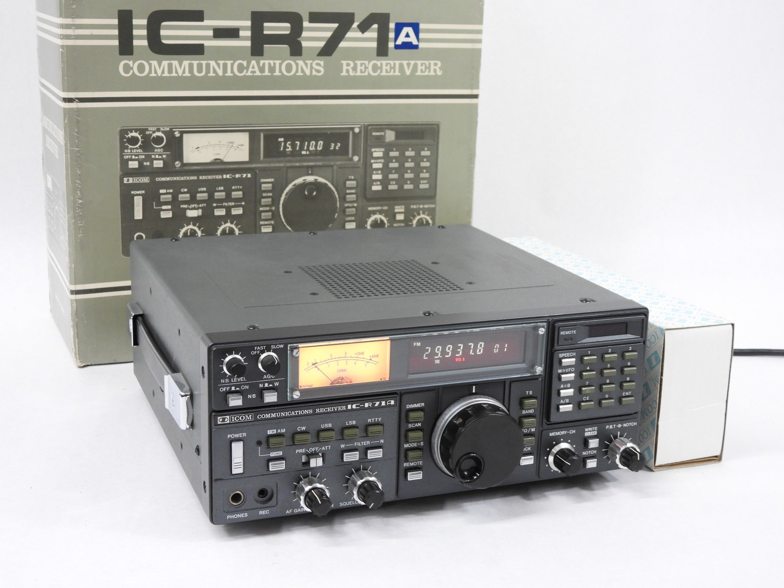 Icom IC-R71A Ham Radio Communications Receiver + Box + Willco Memory (excellent)